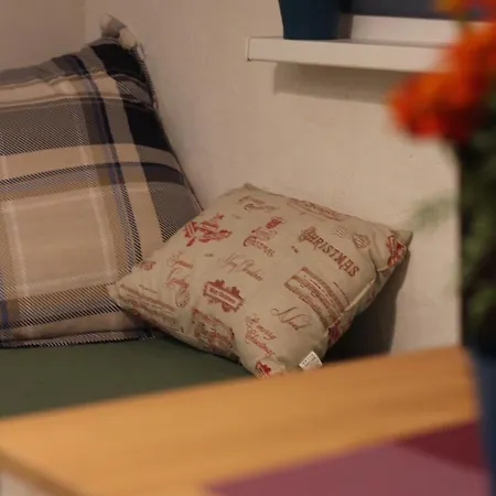 17 Apartment *